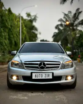 Mercedes Benz C200 CGi AVG 2011