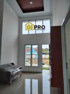 DIJUAL RUMAH CLUSTER BARU DEKAT METLAND CIBUBUR  400 JT AN