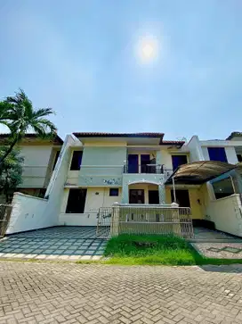 Dijual rumah dharmahusada regency dekat galaxy mall Surabaya timur