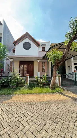 Disewakan Murah Rumah 1,5Lt Puri Widya Kencana Citraland Surabaya