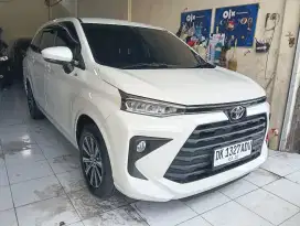 Avanza G AT 2023 putih, Automatic