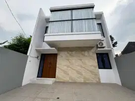 Dijual rumah Baru Full Furnish Modern Design di LimusPratama Cileungsi