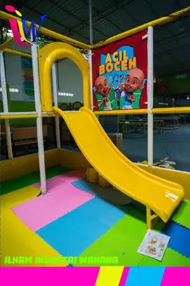 Playground Indoor Ukuran 4 x 4 x 2.5 m bisa custom warna dan tema