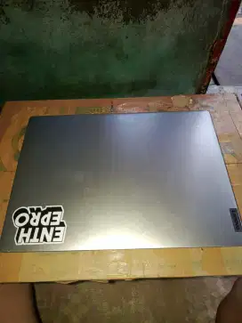 Lenovo Ideapad Slim 3