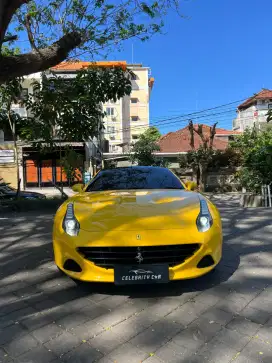 Ferrari California 3.8T V8 Giallo Modena Yellow