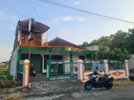 DISEWAKAN RUMAH LOKASI STRATEGIS DEKAT UAD 4