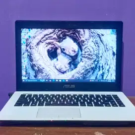 Asus core i3 ram 8gb ssd+hdd