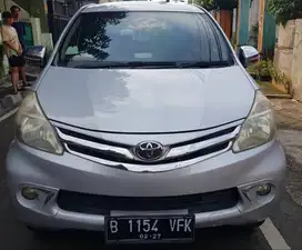 TOYOTA AVANZA 1.3 G manual 2012 silver
