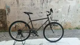 sepeda commuter bike