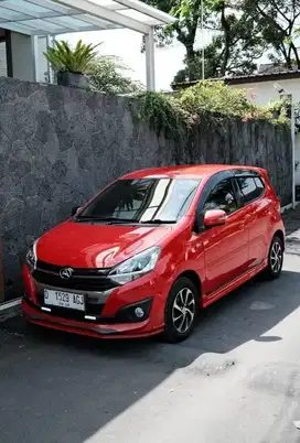 LowKm! Daihatsu Ayla 1.2 R Duluxe AT matic agya merah 2018 bandung