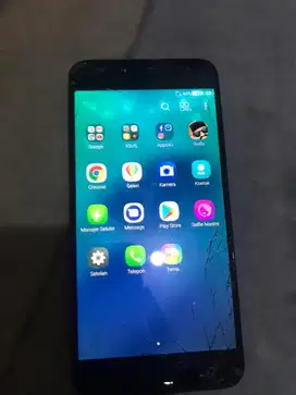 Asus zenfone 4 selfie 4/64