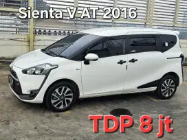Toyota Sienta V 2016 TDP 8 jt