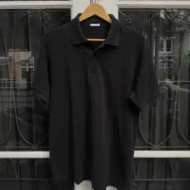 Kaos Polo berkerah GU