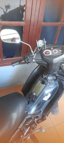 Yamaha vega zr tahun 2010