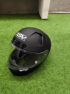Helm Second RSV FFS21 - Mint Condition