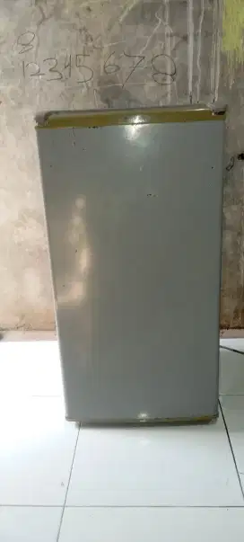 Kulkas Mini Sanyo 1pintu