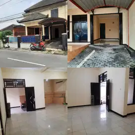 Disewakan Rumah 2 lantaii dekat maguwo