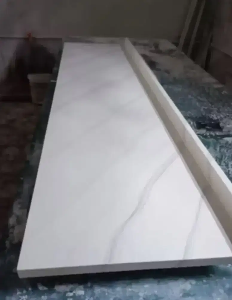 Solid surface / marmer buatan