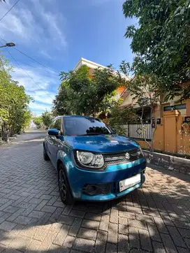 IGNIS 1.2L MATIC AGS WARNA BIRU