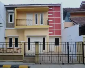 Rumah Disewakan Bulanan Dekat Kota Wisata