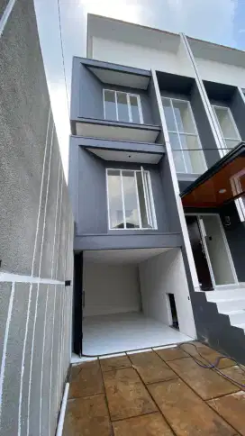 Rumah dijual siap huni