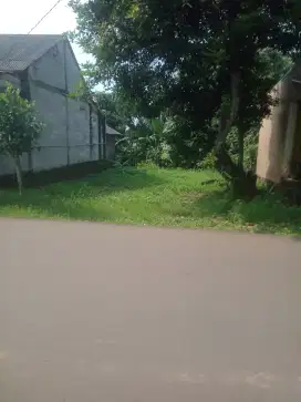 TANAH STRATEGIS BISA BUAT TEMPAT BUKA USAHA