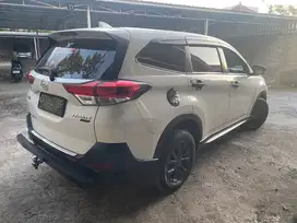 Terios 1.5X Deluxe MT White Th 2022
