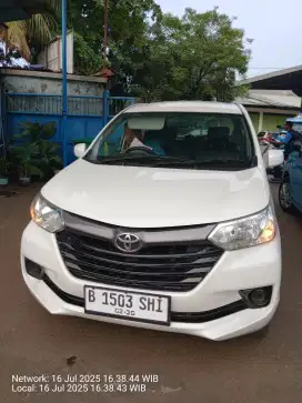 dijual mobil bekas avanza transmover 2018