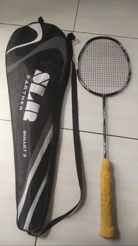 RAKET BADMINTON SLR