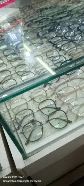 Cari kerjaan apa saja, tanpa ijazah