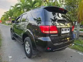 Toyota Fortuner 2005 Metic