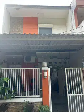 Di jual rumah cantik siap huni komplek PTB CIBUBUR Jakarta Timur