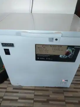 Freezer modena bekas low watt