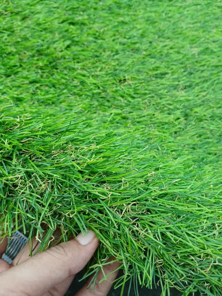 Jual rumput sintetis jepang deluxe 3cm