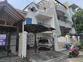 Dijual Rumah Taman Sunter Agung 2 Jakarta Utara
