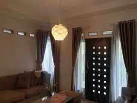Rumah Modern Minimalis di Sayap Ciateul
