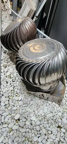 Turbine Ventilator dan Perlengkapan Lampu Rumah