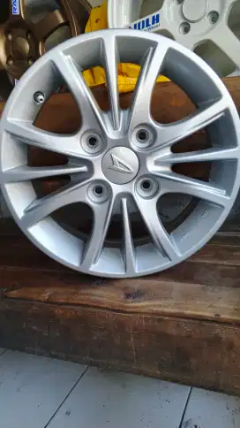 Velg OEM Xenia Allnew