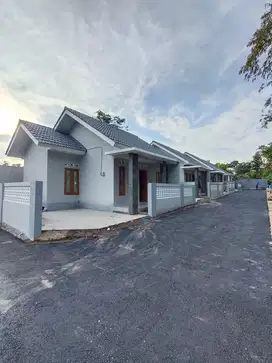 Rumah murah tahap finishing jalan palagan Sleman