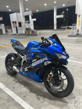 Ninja ZX 25 R 2021 ABS QS SE