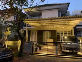 Dijual Rumah Graha Famili - Surabaya Barat Semi Furnish