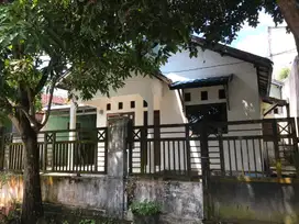 DISEWAKAN RUMAH (Perumahan Seribu)