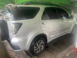 Dijual santai Rush 2015, pemakaian jarang, pajak baru sampai 2030