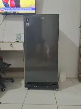 Dijual Kulkas Merk Aqua 1 pintu