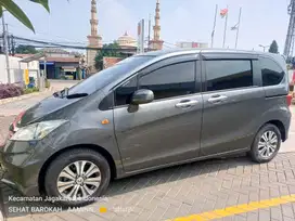 Honda Freed 2012 Bensin