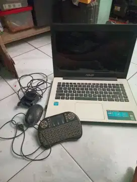 Laptop asus x453m 4/500gb