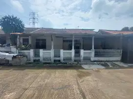Rumah Hitung Tanah Taman Kopo Indah 1, Bisa Dibangun 2 Rumah