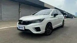 Like New Honda City 1.5 Hatchback RS Sensing Bensin-AT 2022