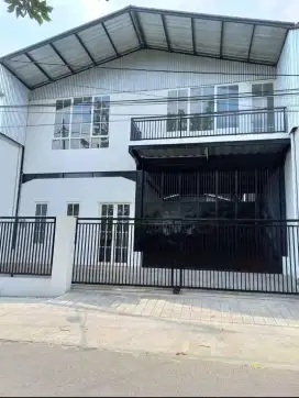 Disewakan gudang siap pakai akses mudah lokasi bantul