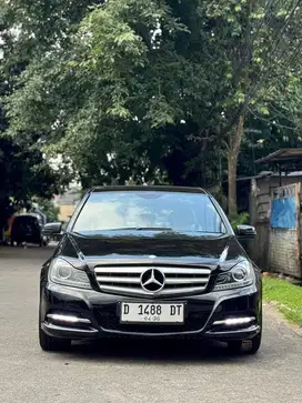 Mercy C200 cgi Avantgarde 2012 Facelift